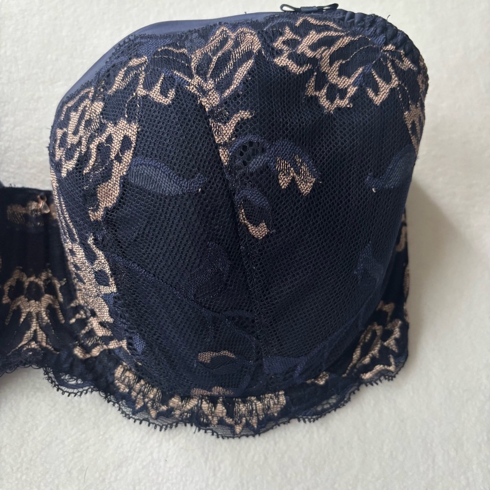 Fantasie Navy and Cream Lace padded half cup Bra 34G - Picture 3 of 6